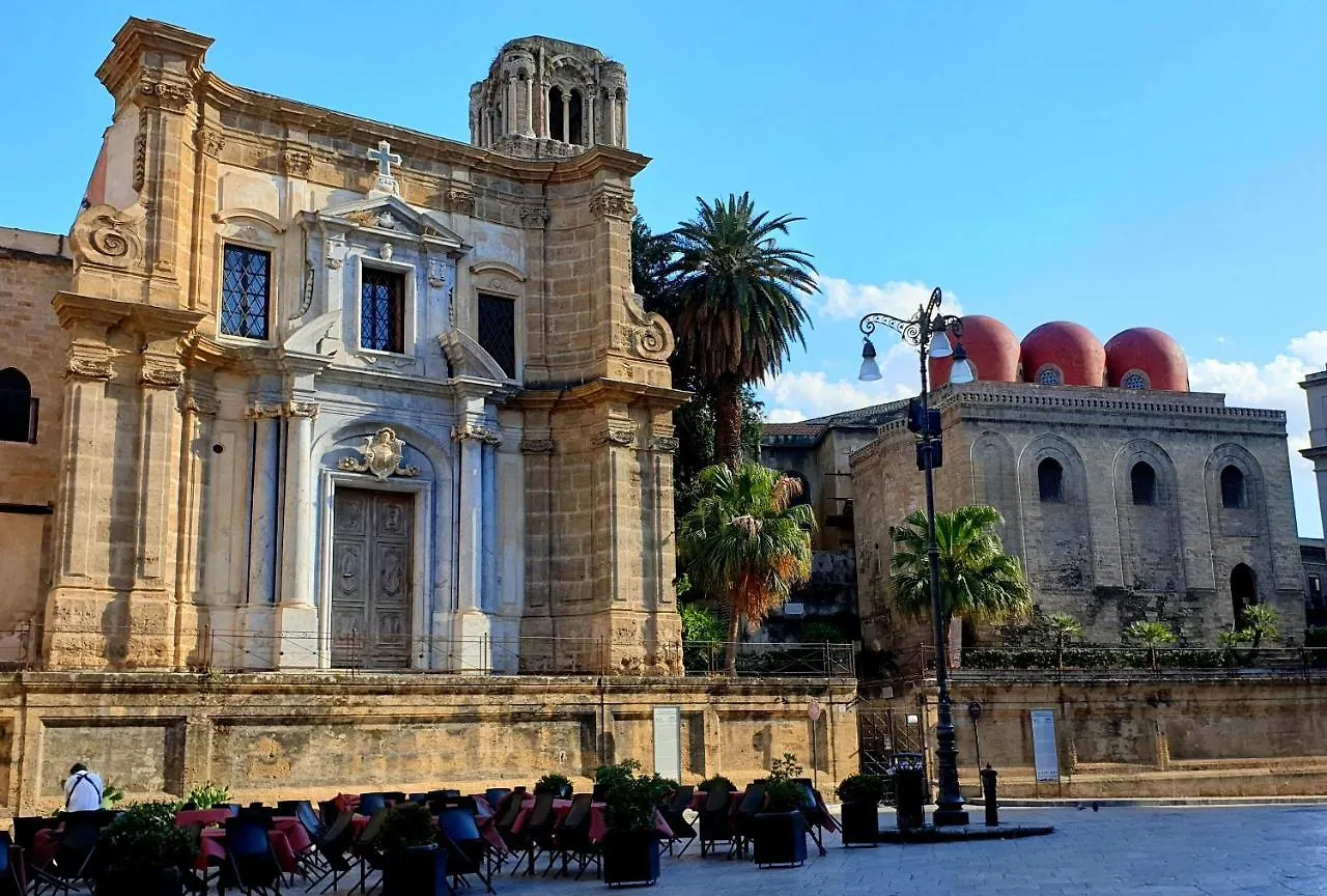 I Vicini Del Re Holiday Home Palermo Apartment